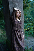 Load image into Gallery viewer, Marian Dress in Plum Castell Print
