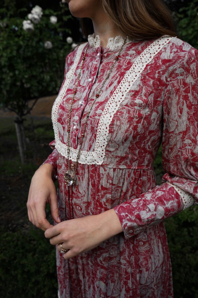 Florence Dress in Wine Ulvaag Dragon Print - Olivia Annabelle - original_value - medieval - historical