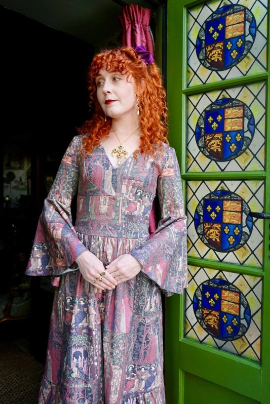 *Sample* Faelynn Dress in Rossetti Tapestry Print - Olivia Annabelle - #original_value - #medieval - #historical